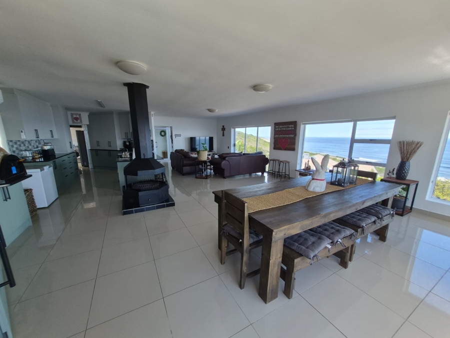 5 Bedroom Property for Sale in Dana Bay Western Cape